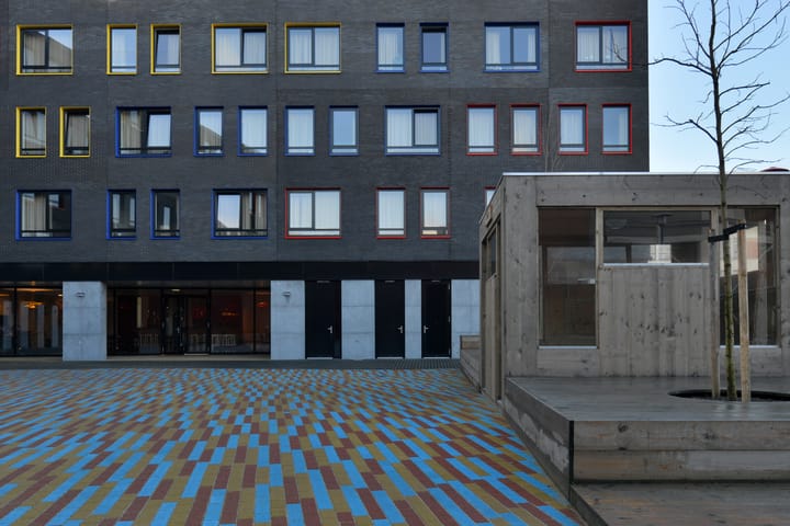Tramsingel 64, Breda