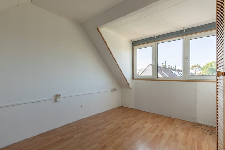 Foto 30 van Claverenbladstraat 77