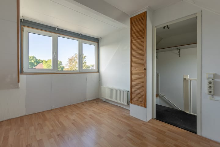 Foto 31 van Claverenbladstraat 77