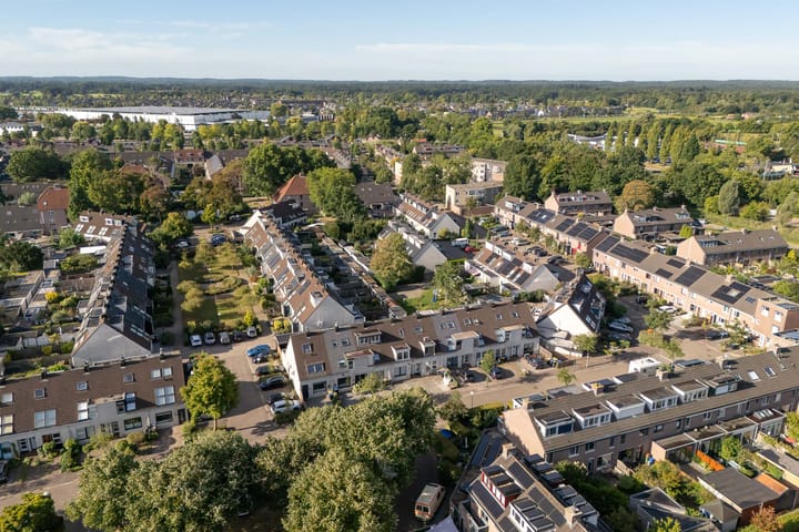 Foto 41 van Claverenbladstraat 77