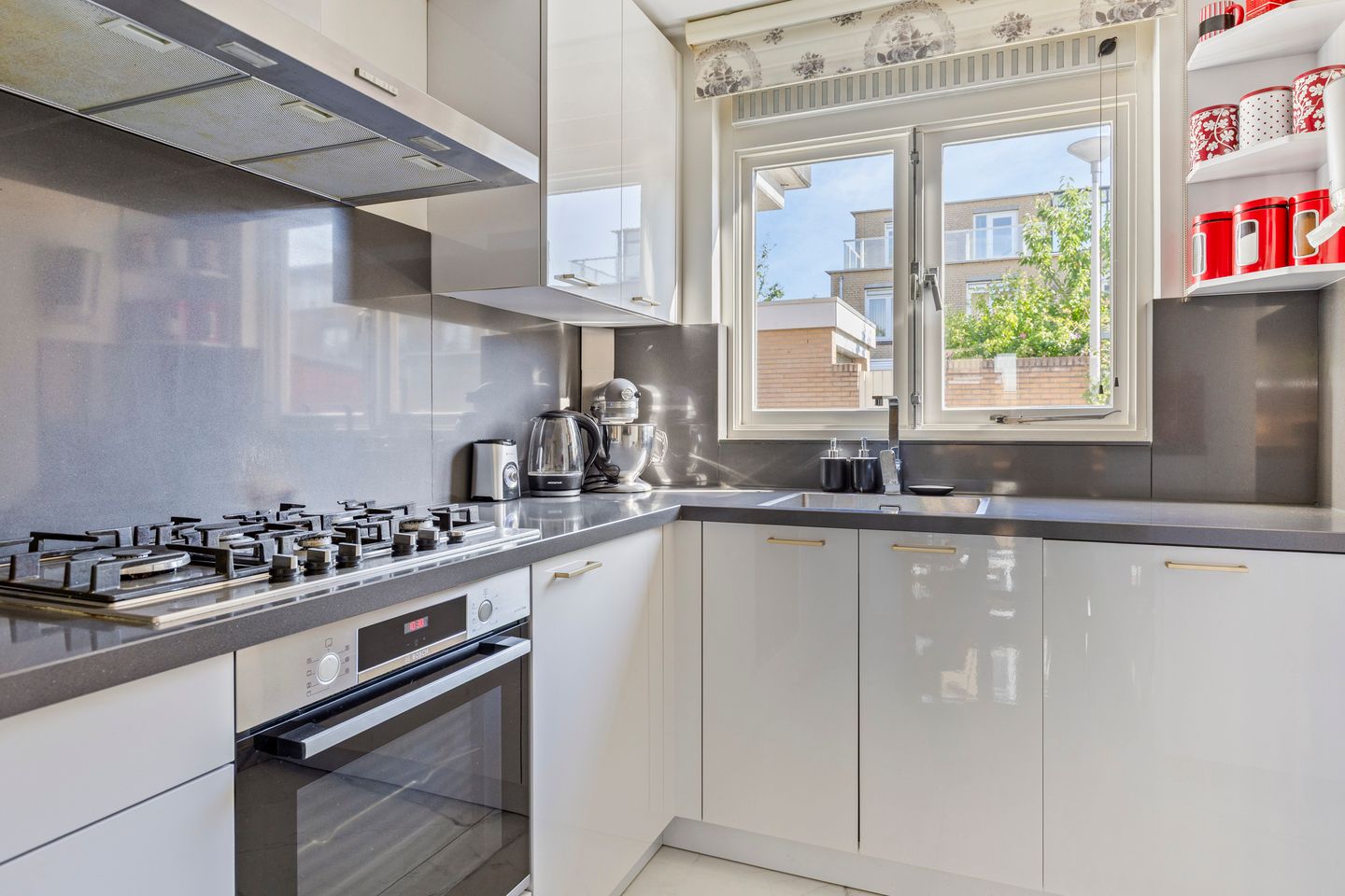 Photo 14 of Tielerwaard 119