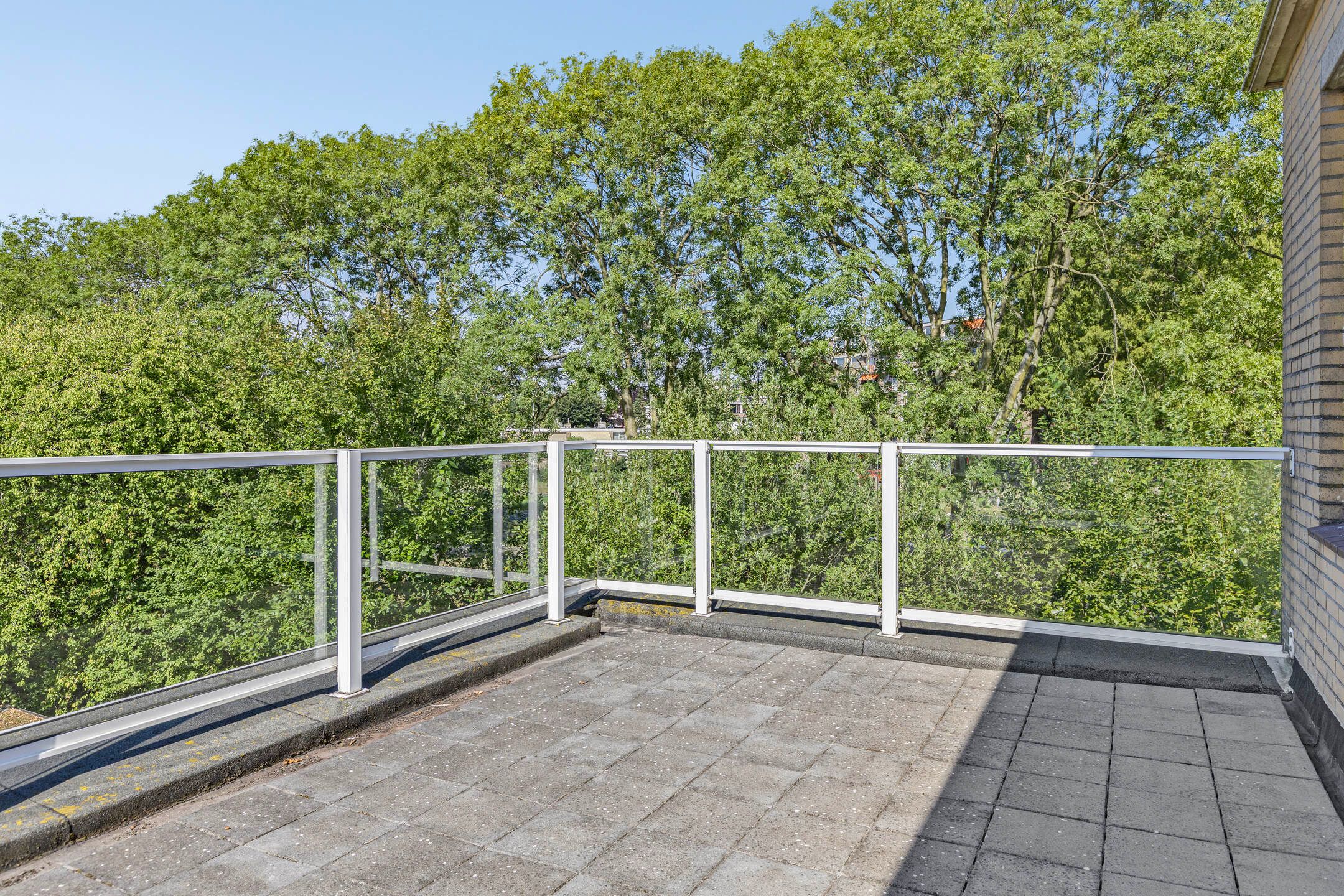 Photo 36 of Tielerwaard 119