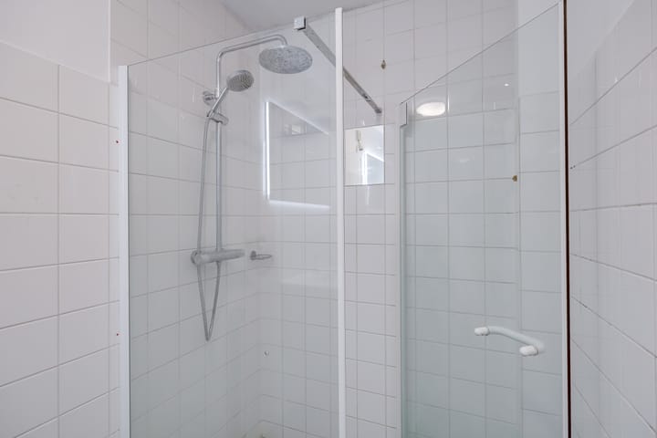 Foto 17 van Korte Lauwerstraat 30-C