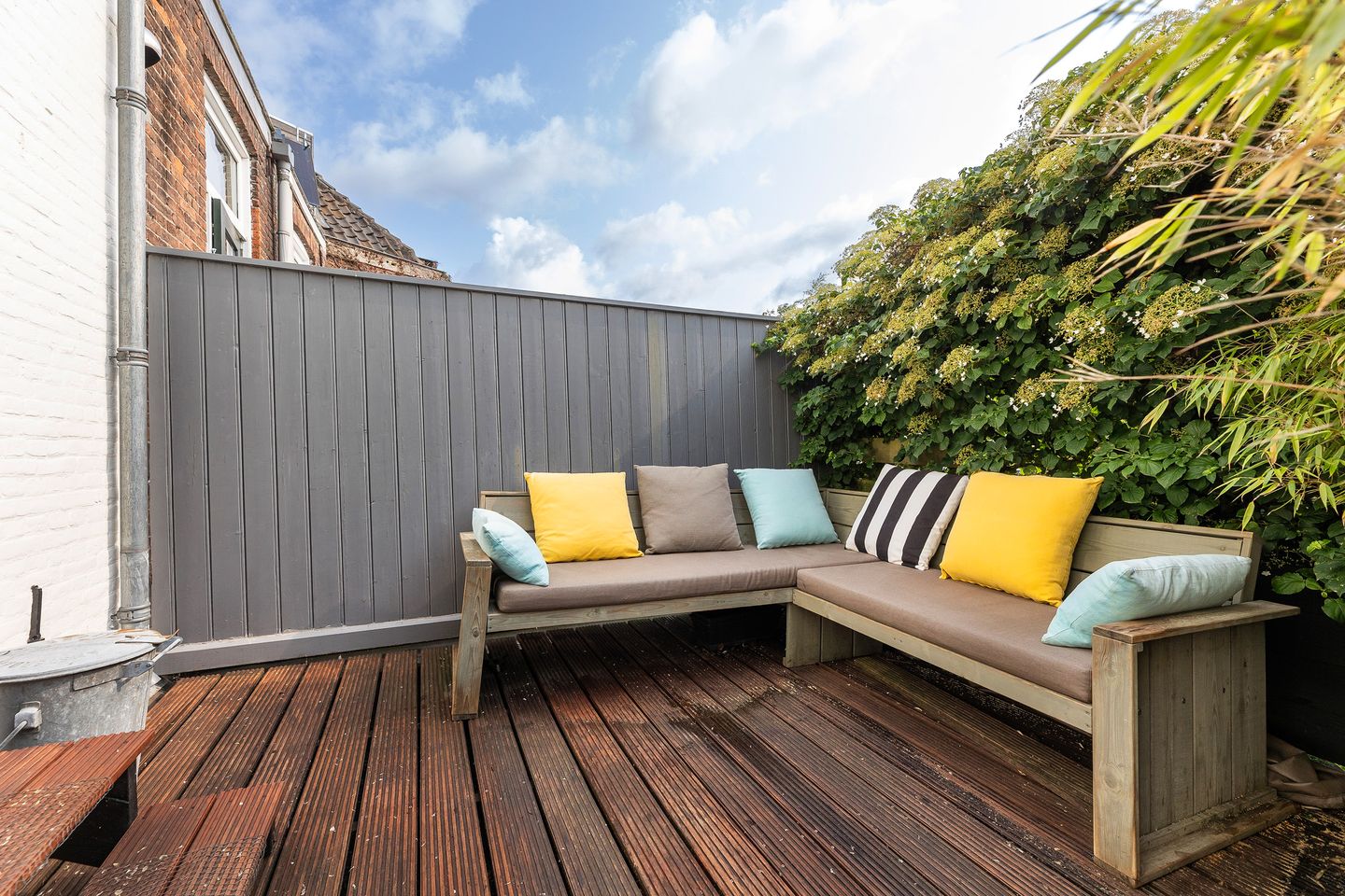 Photo 14 of Van Karnebeekstraat 91-A