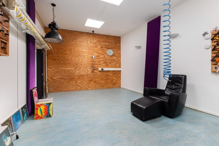 Foto 28 van Van Karnebeekstraat 91-A