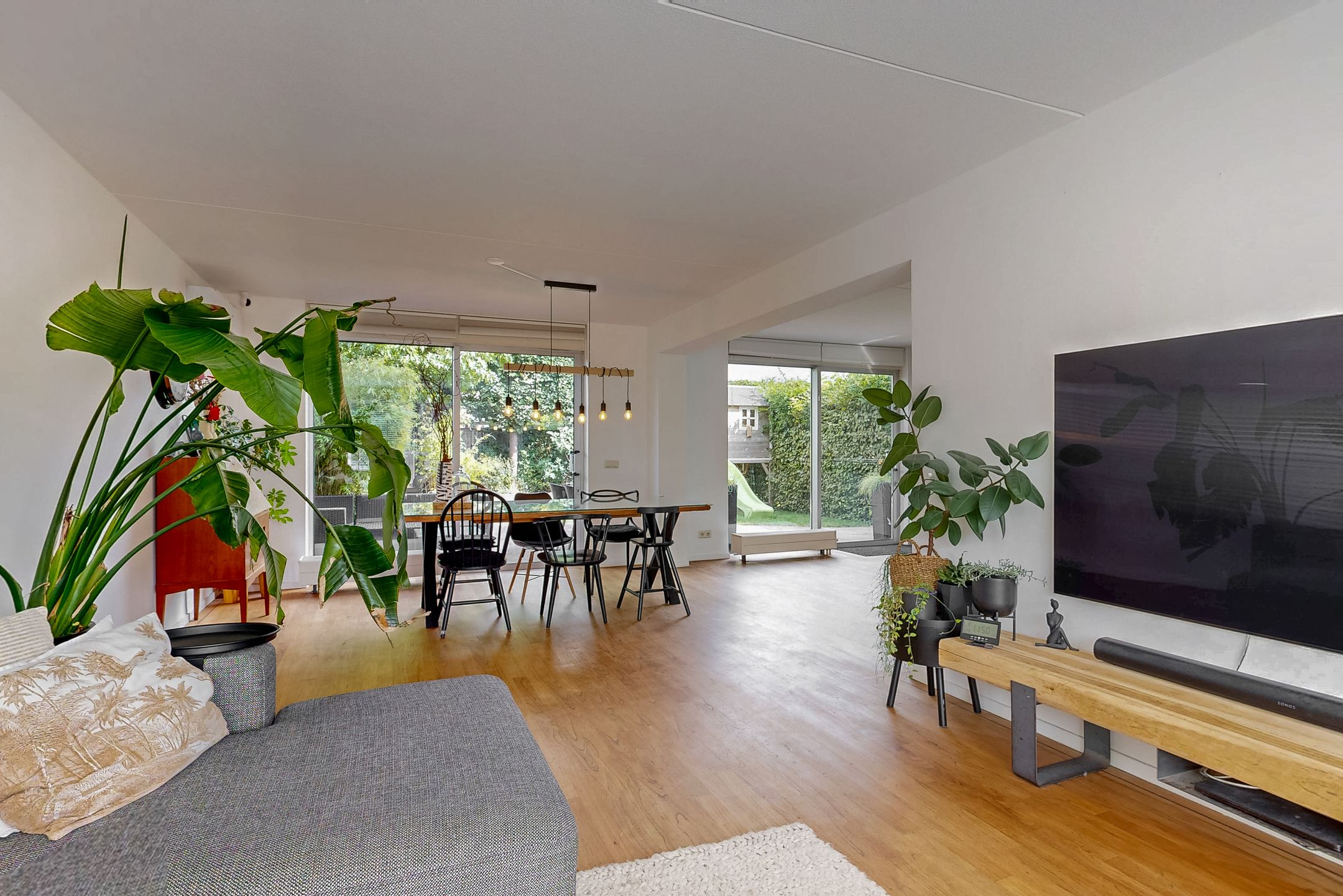 Foto 9 van Slingeraklaan 137