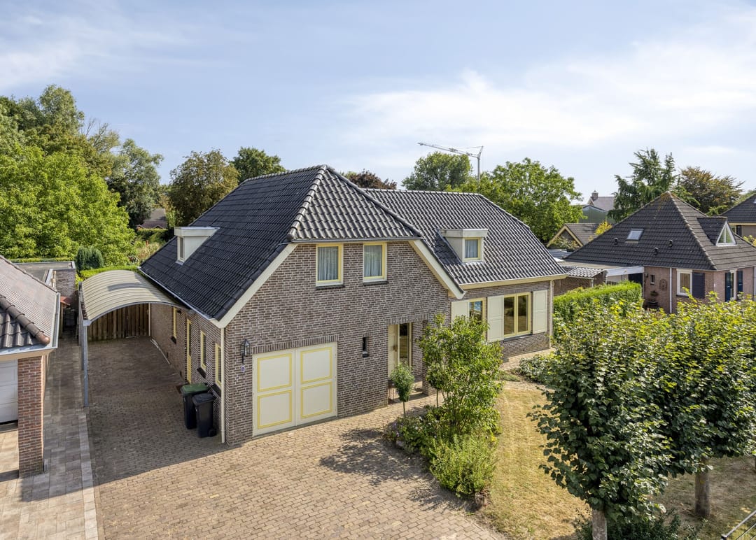 Foto 1 van Zomerstraat 8