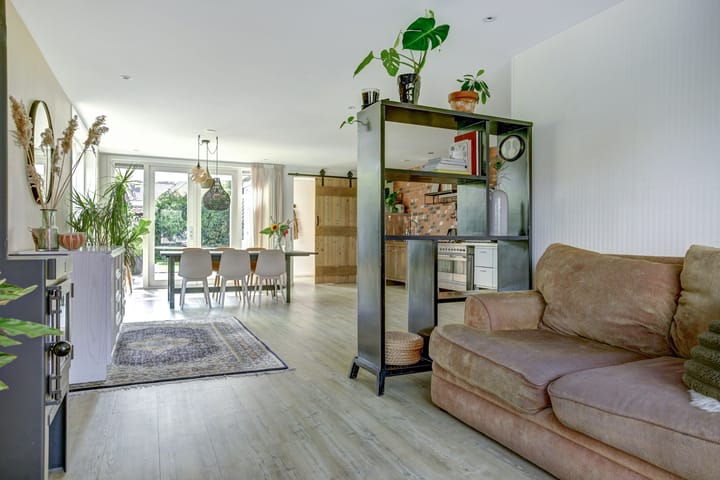 Foto 3 van Limmerschouw 26