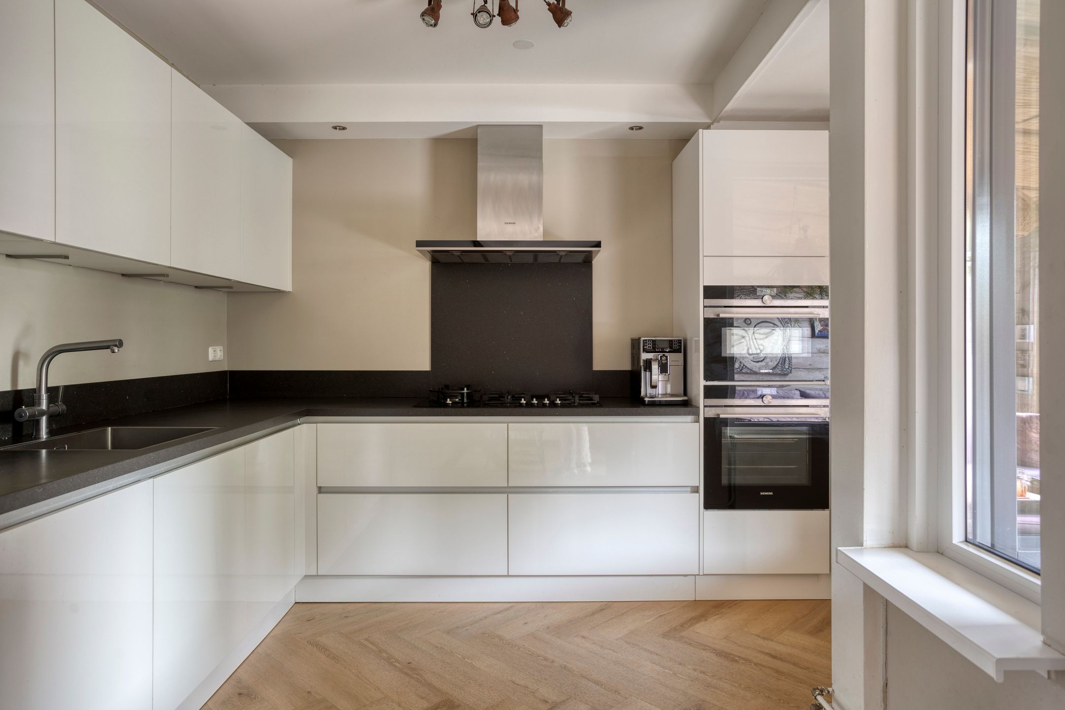 Foto 15 van Pashegge 5