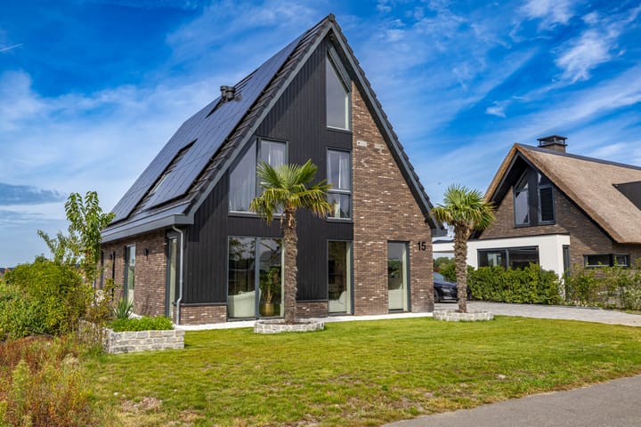 Photo 6 of Zalmschouw 15