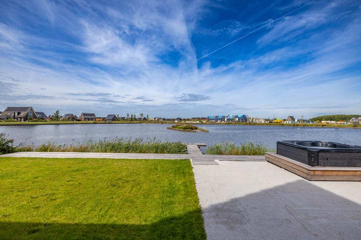 Photo 51 of Zalmschouw 15