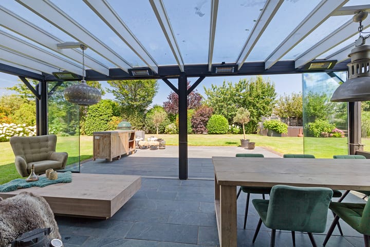 Foto 25 van Van Ruyvenlaan 2