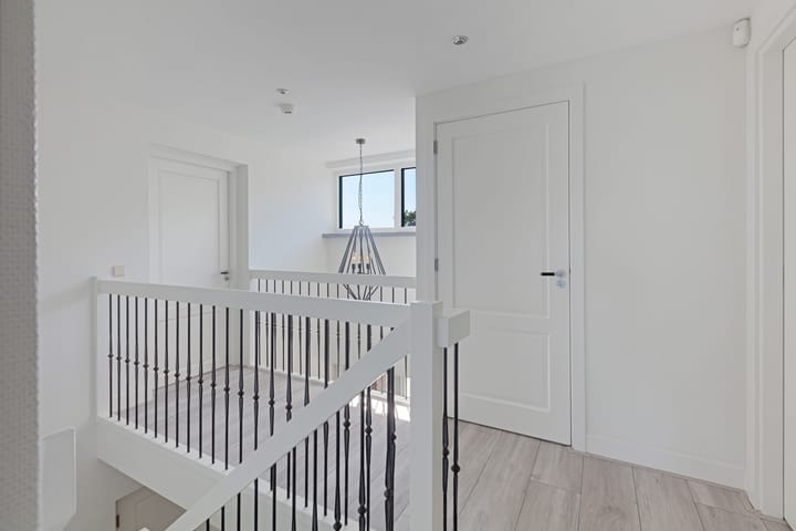 Foto 42 van Van Ruyvenlaan 2