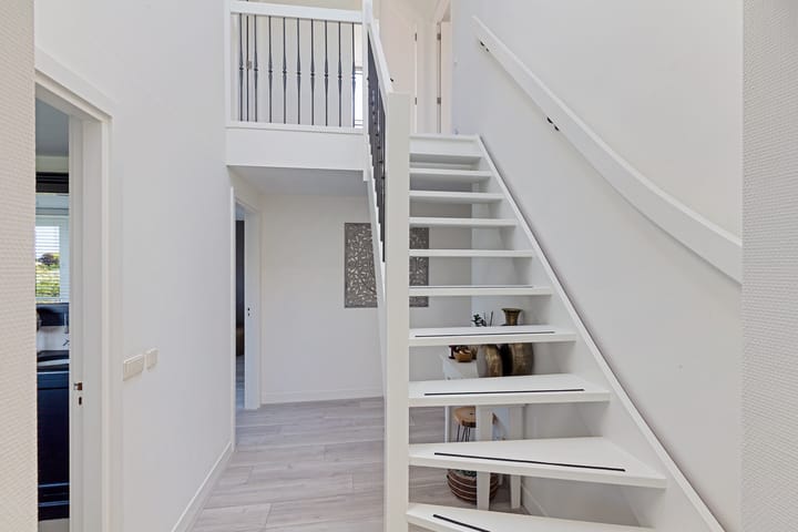 Foto 44 van Van Ruyvenlaan 2