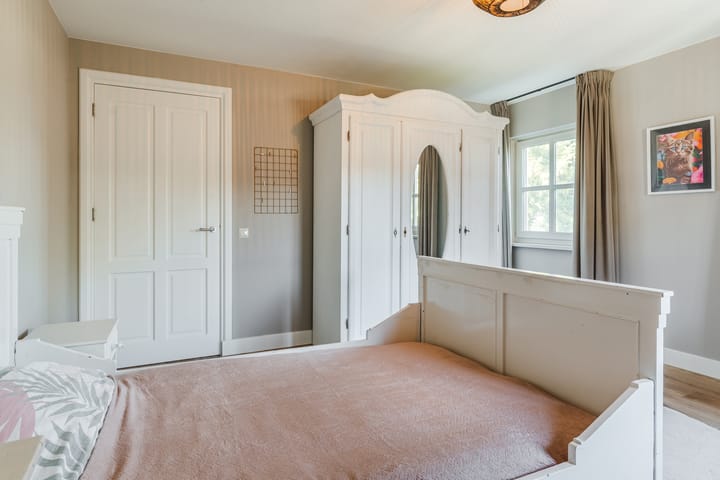 Foto 33 van Molenstraat 32