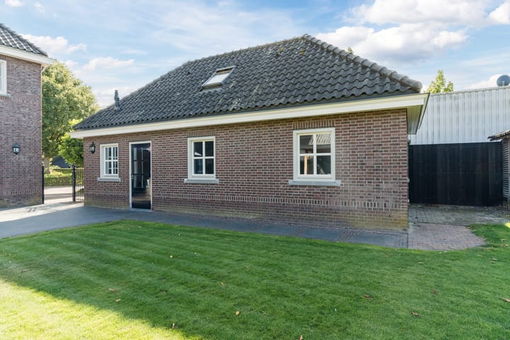 Foto 45 van Molenstraat 32