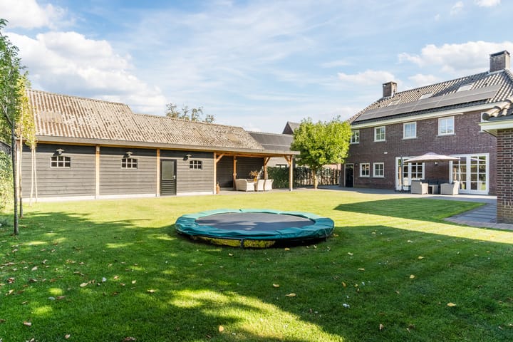 Foto 58 van Molenstraat 32