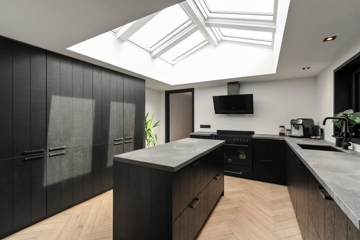 Photo 2 of Kennemerstraatweg 236