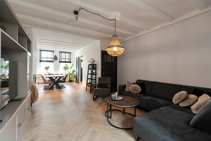 Photo 13 of Kennemerstraatweg 236