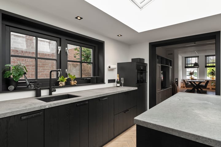 Photo 18 of Kennemerstraatweg 236