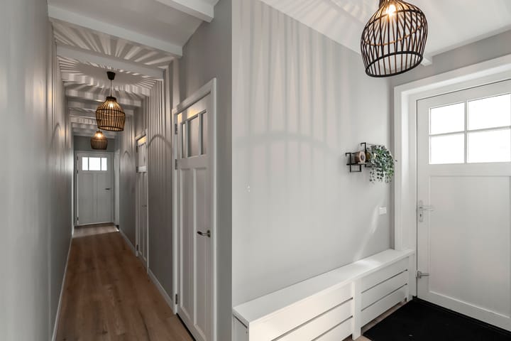 Photo 23 of Kennemerstraatweg 236