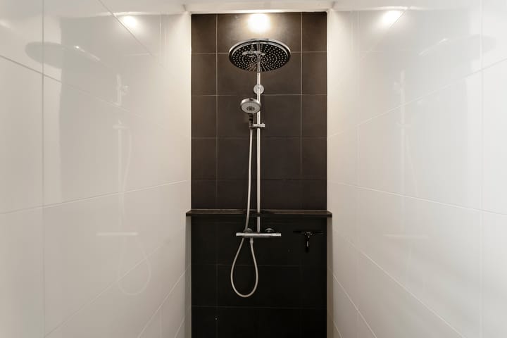 Photo 27 of Kennemerstraatweg 236