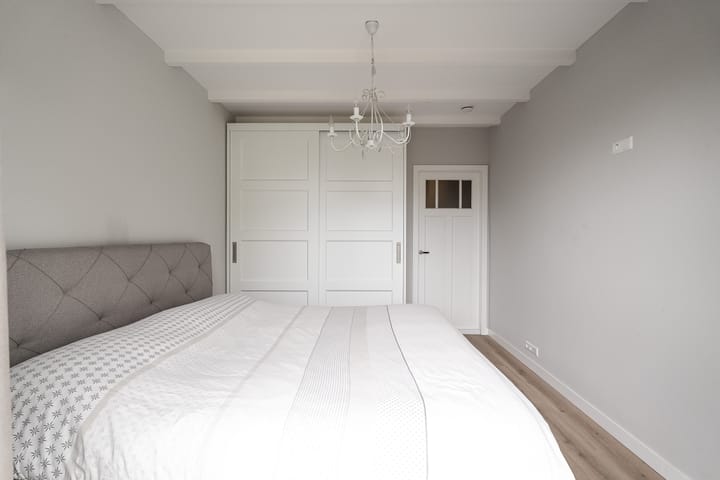 Photo 32 of Kennemerstraatweg 236