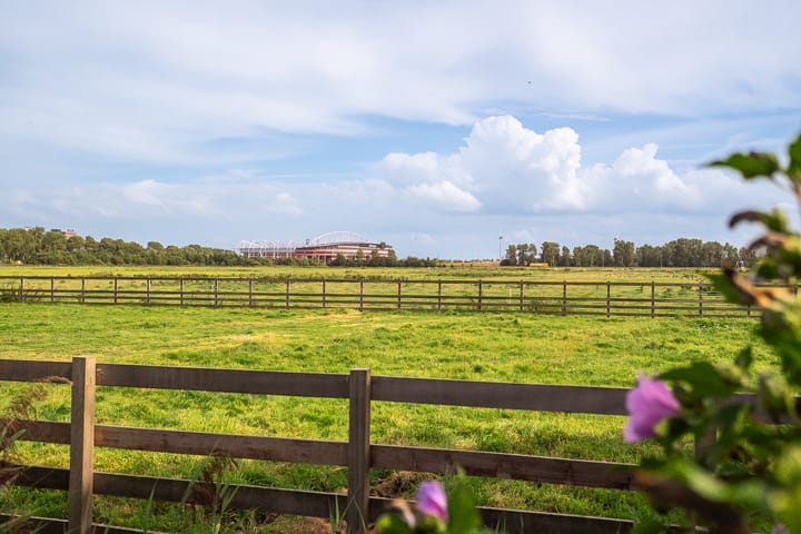 Photo 47 of Kennemerstraatweg 236