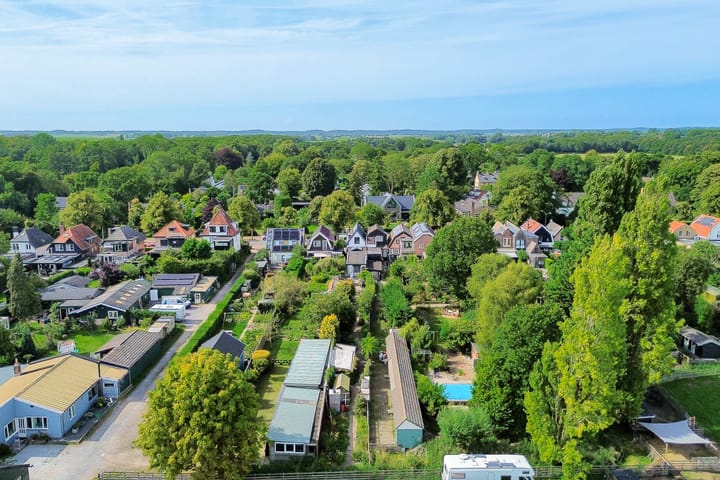 Photo 51 of Kennemerstraatweg 236