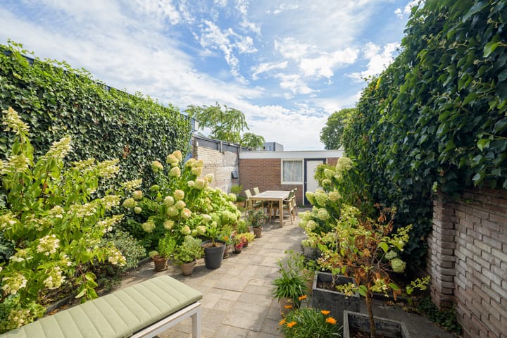 Foto 5 van Valkenierslaan 240