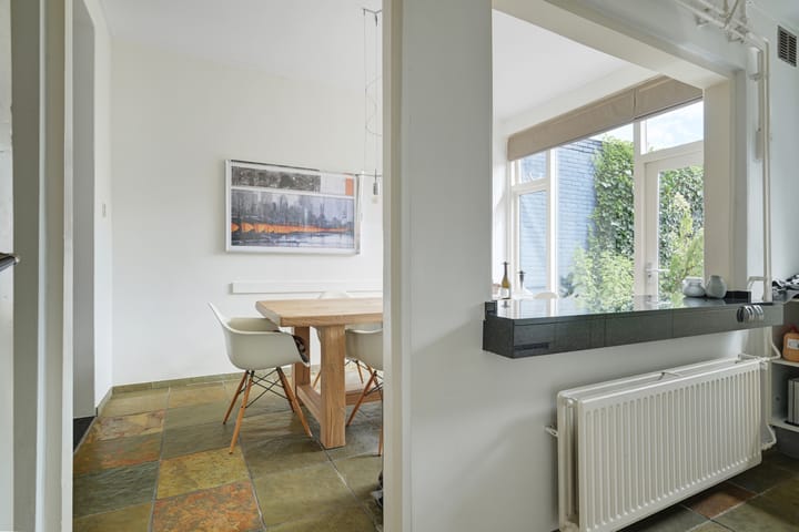 Photo 21 of Valkenierslaan 240