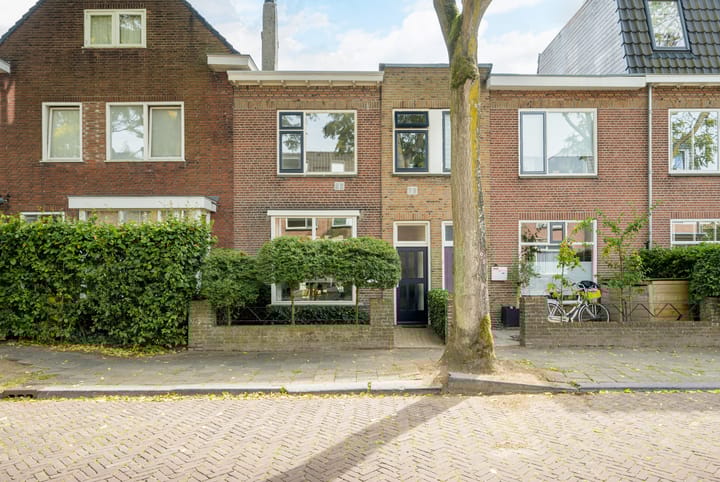 Photo 43 of Valkenierslaan 240