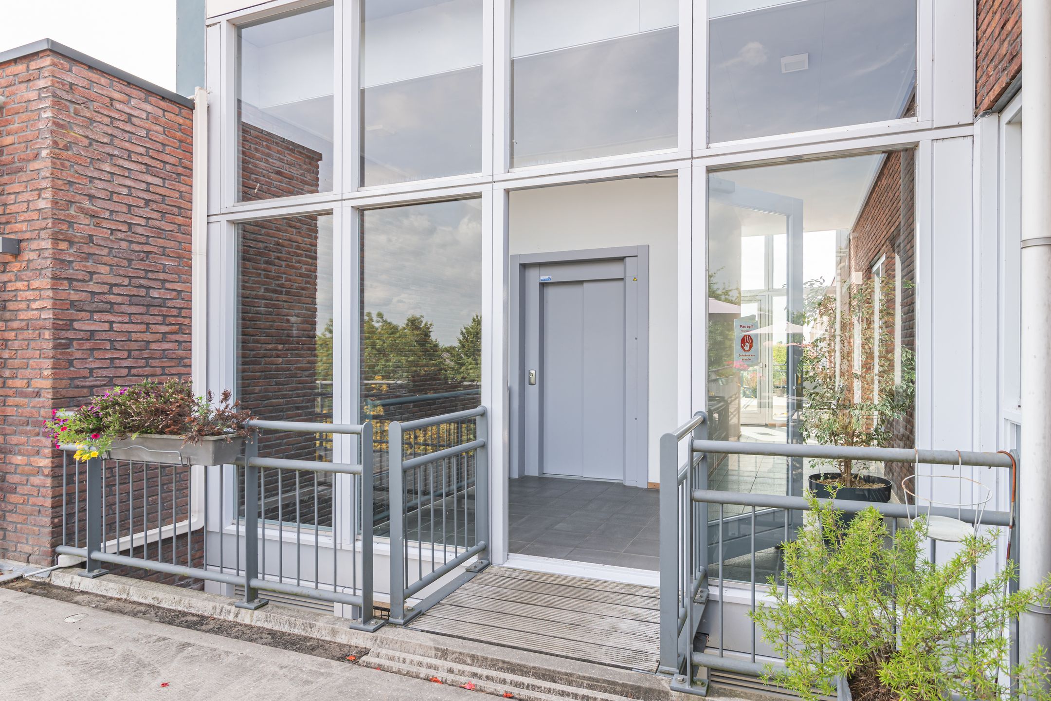 Photo 18 of Zonnehout 45