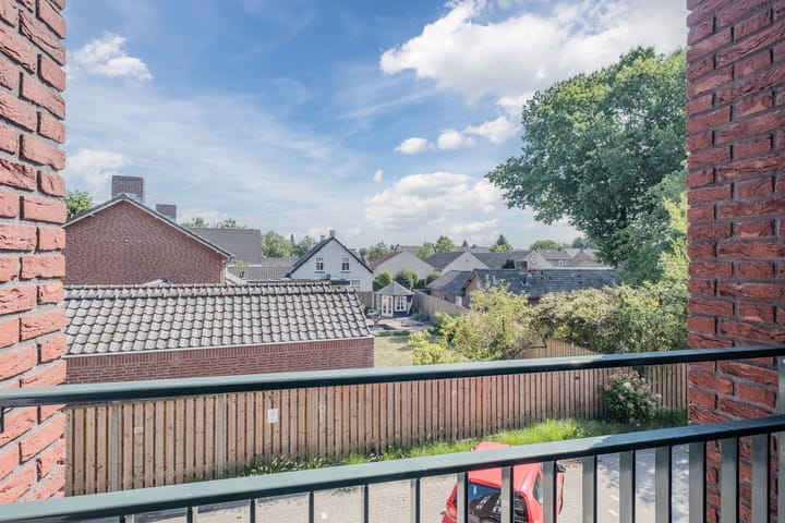 Foto 23 van Willibrorduslaan 3-C