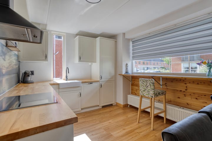 Foto 14 van Poolster 6