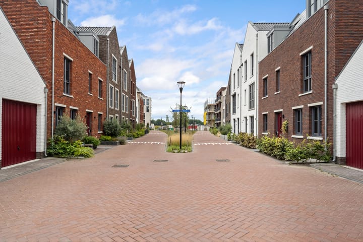 Photo 39 of Zalmstael 19