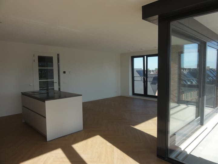 Photo 7 of Zuiderburg 42