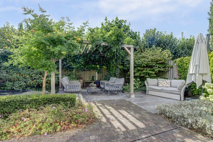 Photo 2 of Aziëlaan 74