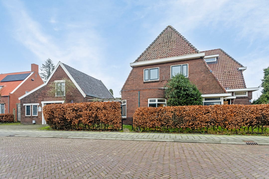 Foto 1 van Prins Bernhardstraat 2