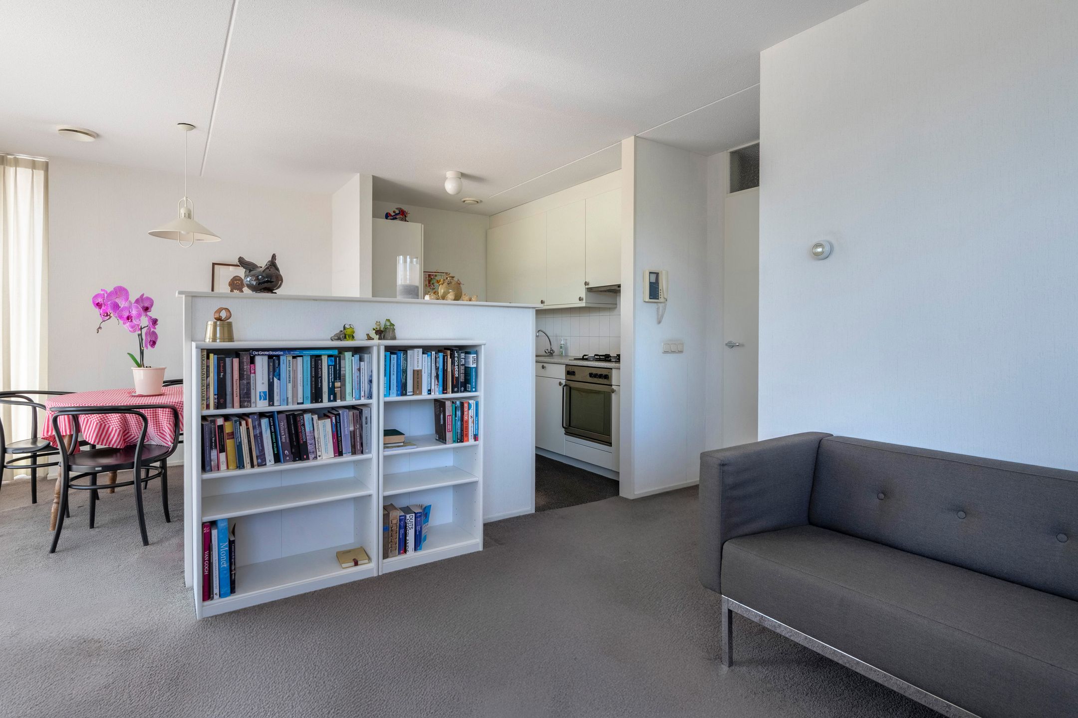 Photo 6 of Stationsplein 15