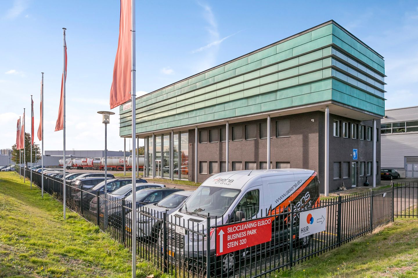 Bekijk foto 4 van Business Park Stein 194