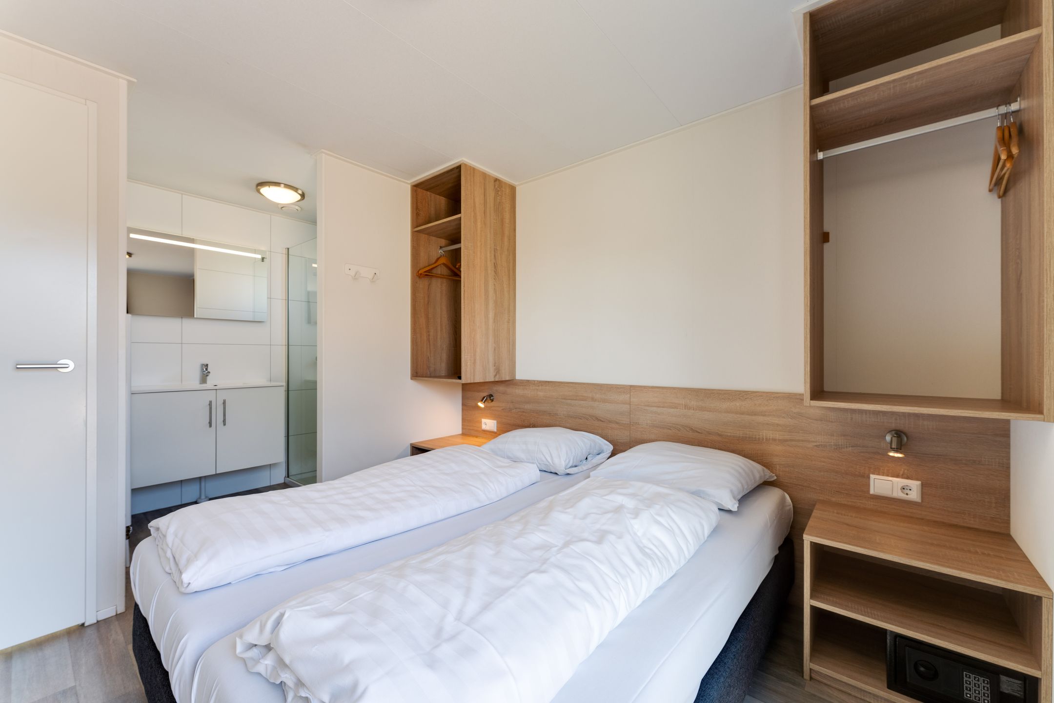 3-bedroom freehold villa in Nieuwvliet — photo 4 of 5