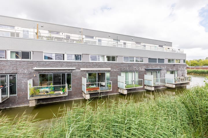 Photo 1 of Van der Voortvaart 28