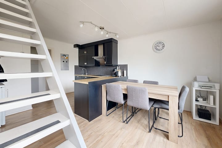 Foto 15 van Plein 1940 1-D