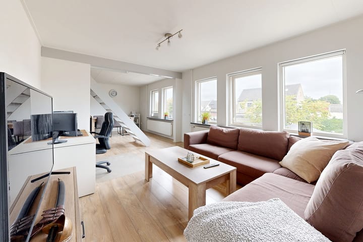 Foto 18 van Plein 1940 1-D