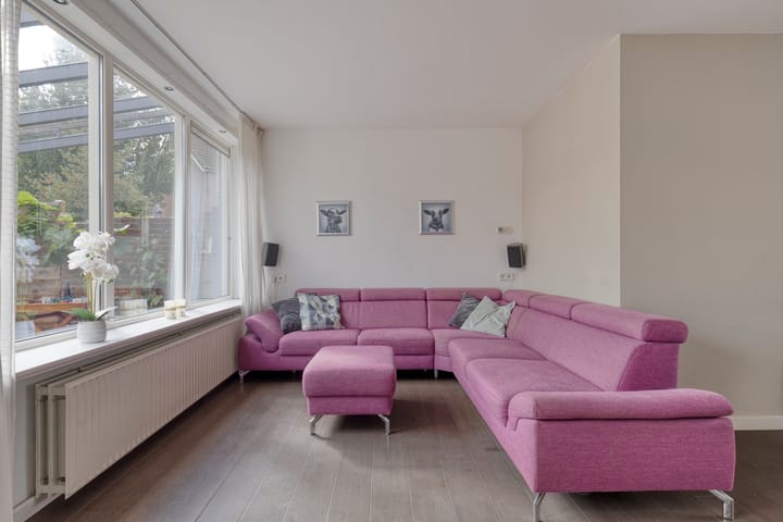 Foto 4 van Uranus 26