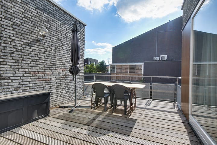 Foto 29 van De Blazer 16