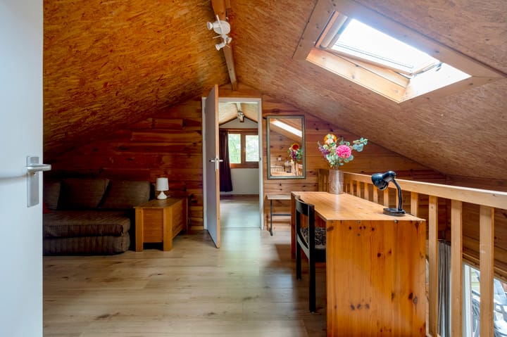 Photo 19 of Lhee 88-A9