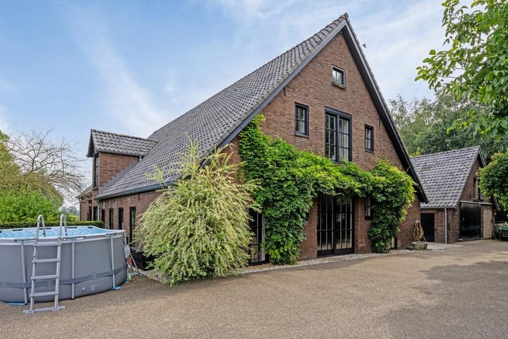 Photo 48 of Dieckertsweg 4