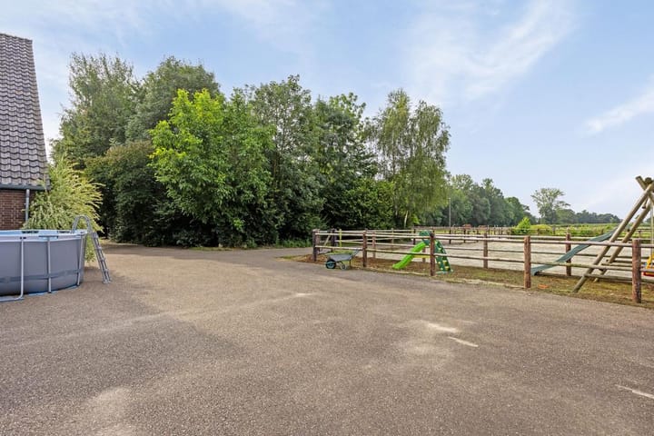 Photo 49 of Dieckertsweg 4